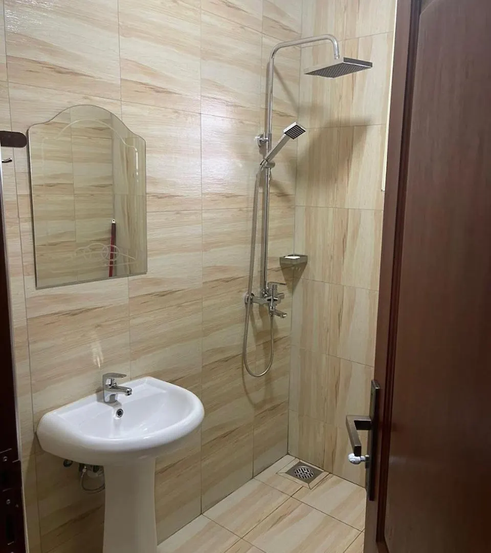 Munyonyo Apartment カンパラ